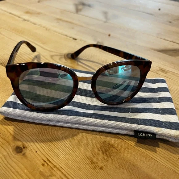 Accessories | J Crew Tortoise Mirror Sunglasses | Poshmark display picture 1